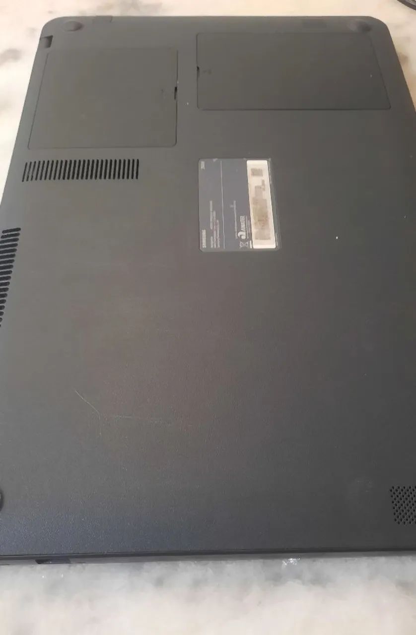 Notebook Samsung Essentials SSD 240GB 4GB RAM - Foto 2