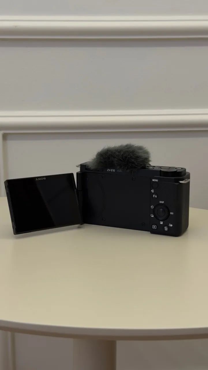 SONY ZV-E10 com lente do kit - Foto 3