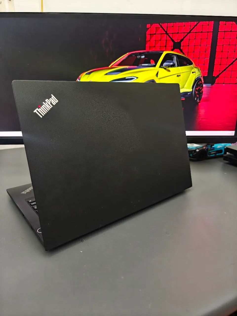 ThinkPad e14 Ryzen 5  - Foto 5