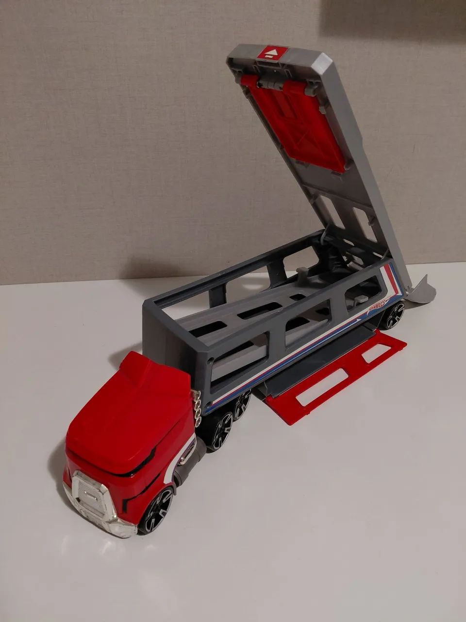 Caminhões HotWheels  - Foto 5