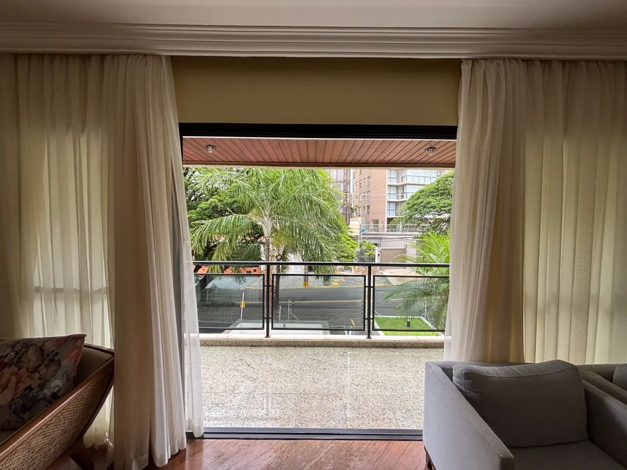Cambuí Ótimo Apartamento com 165m2 em Campinas - Foto 3