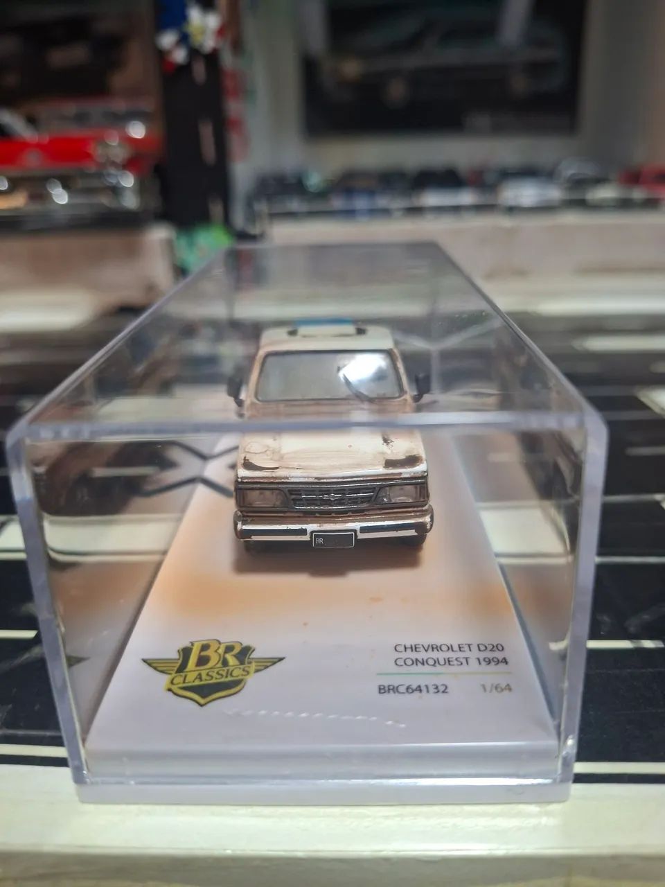 Miniatura D20 Custom branca BR Classics escala 1/64. - Foto 2