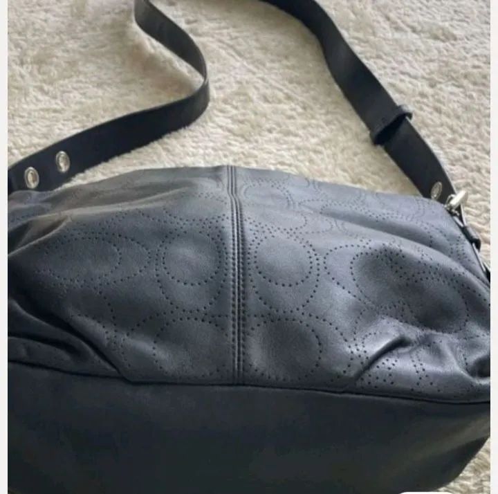 Bolsa coach preta original comprada no Japão com nf 