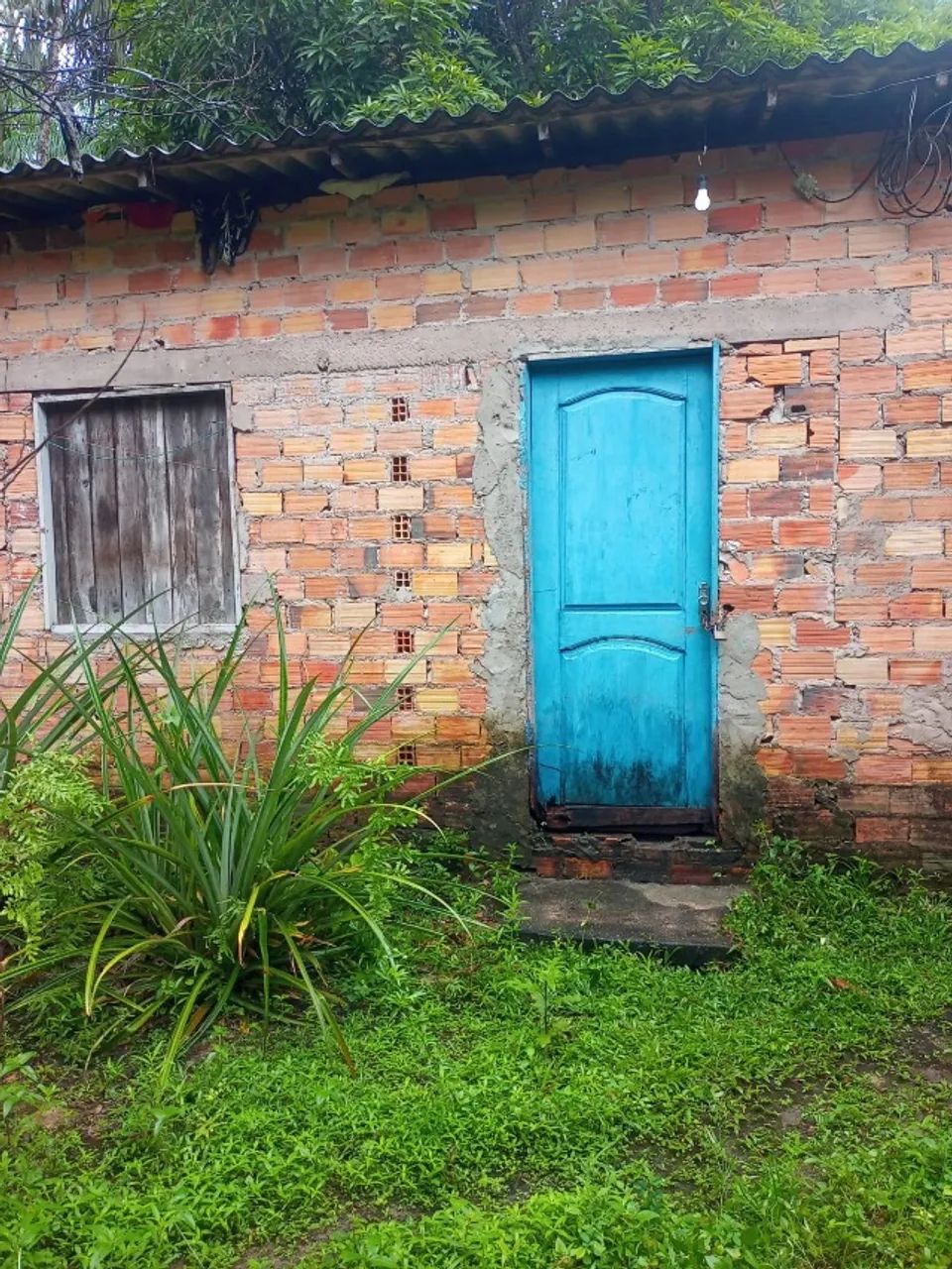 Vendo terreno com casa em cotijuba