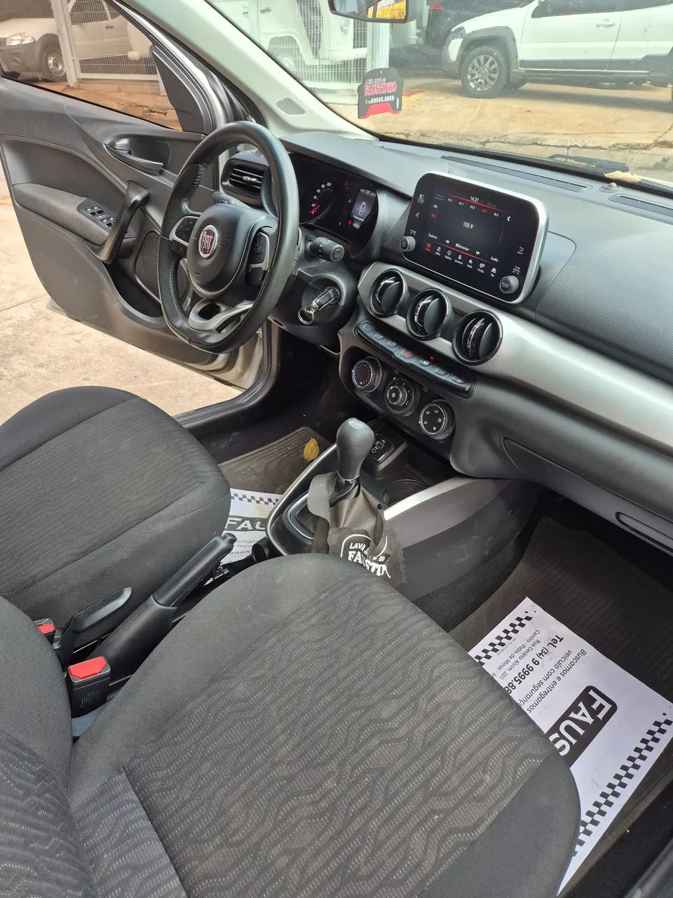 Fiat Cronos Drive 1.8 16V Flex AUT 2019 - Foto 2