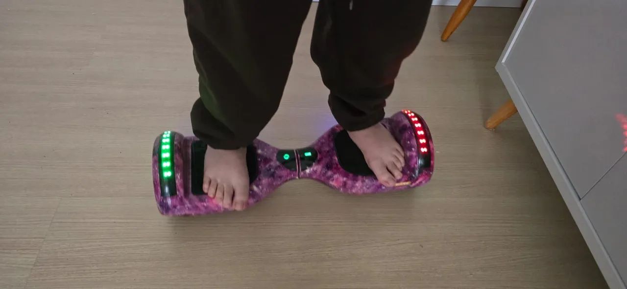 Hoverboard Skate Elétrico 6.5 Polegadas Com Led E Bluetooth - Foto 2