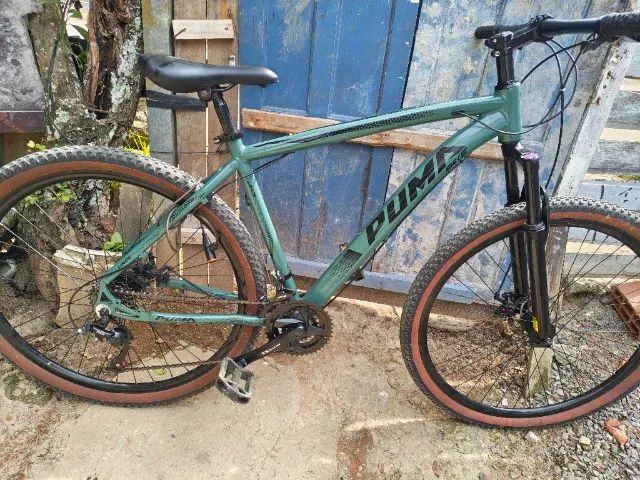Bicicleta aro 29 semi nova