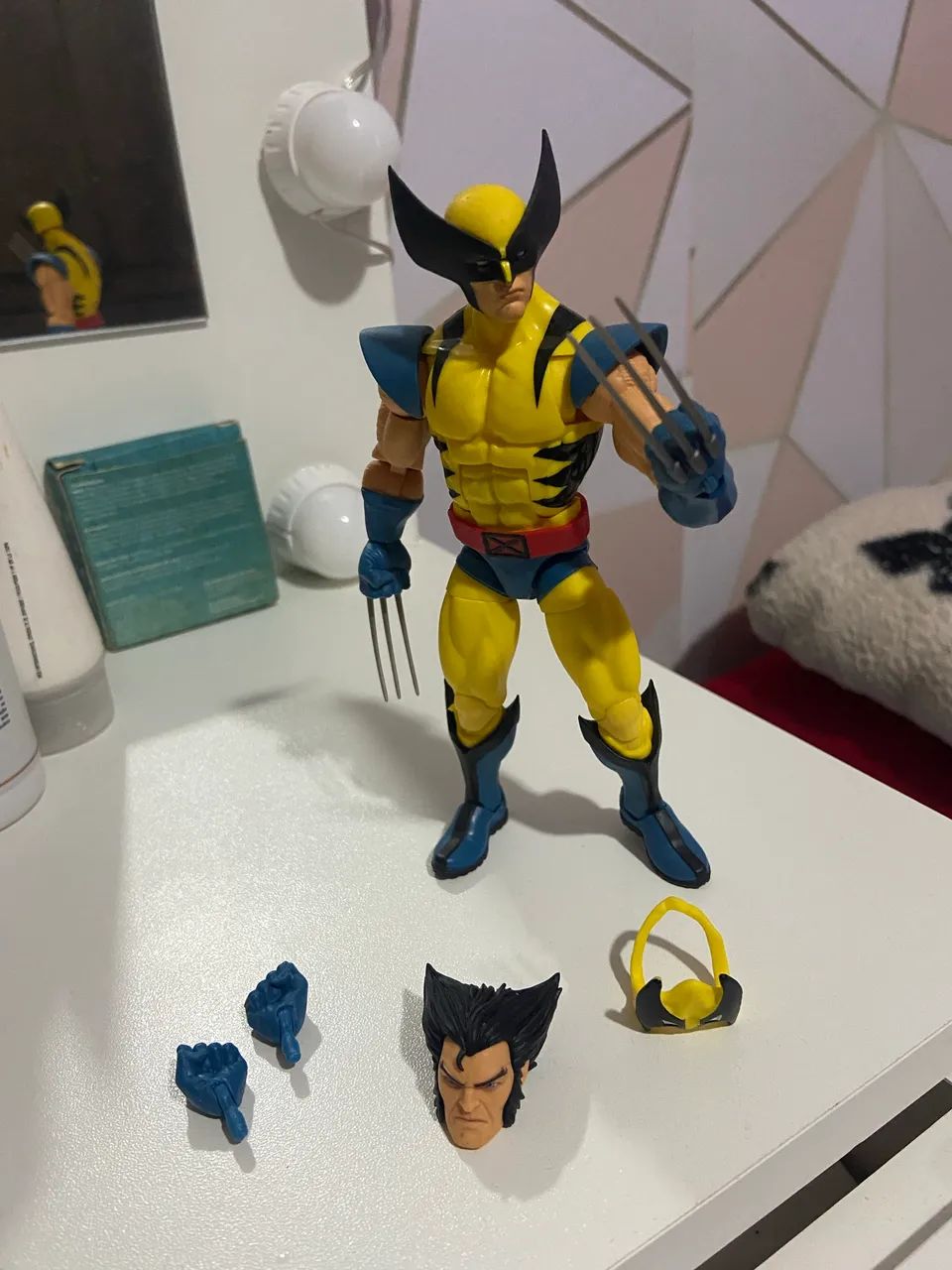 Marvel legends Wolverine 