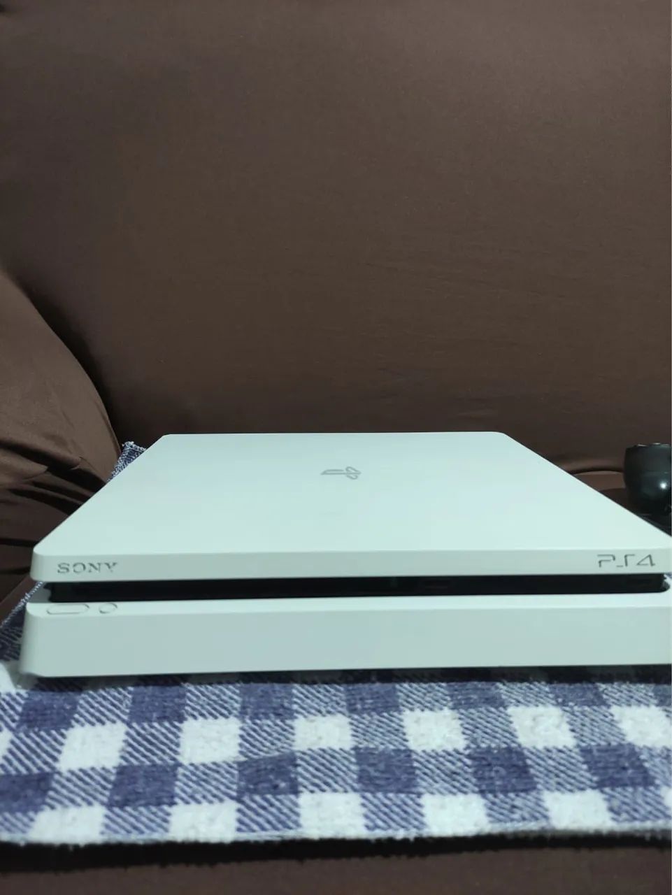 PS4 slim Branco 500gb