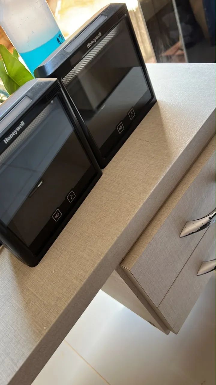 Leitor de código de barras Honeywell 7980G - Foto 2