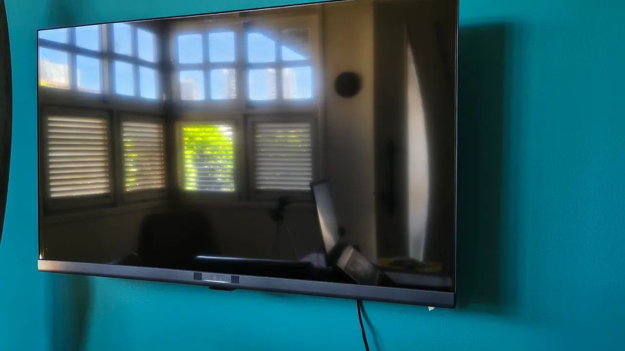 Vendo Televisão 32 ' SMART TV da marca LG  - Foto 4
