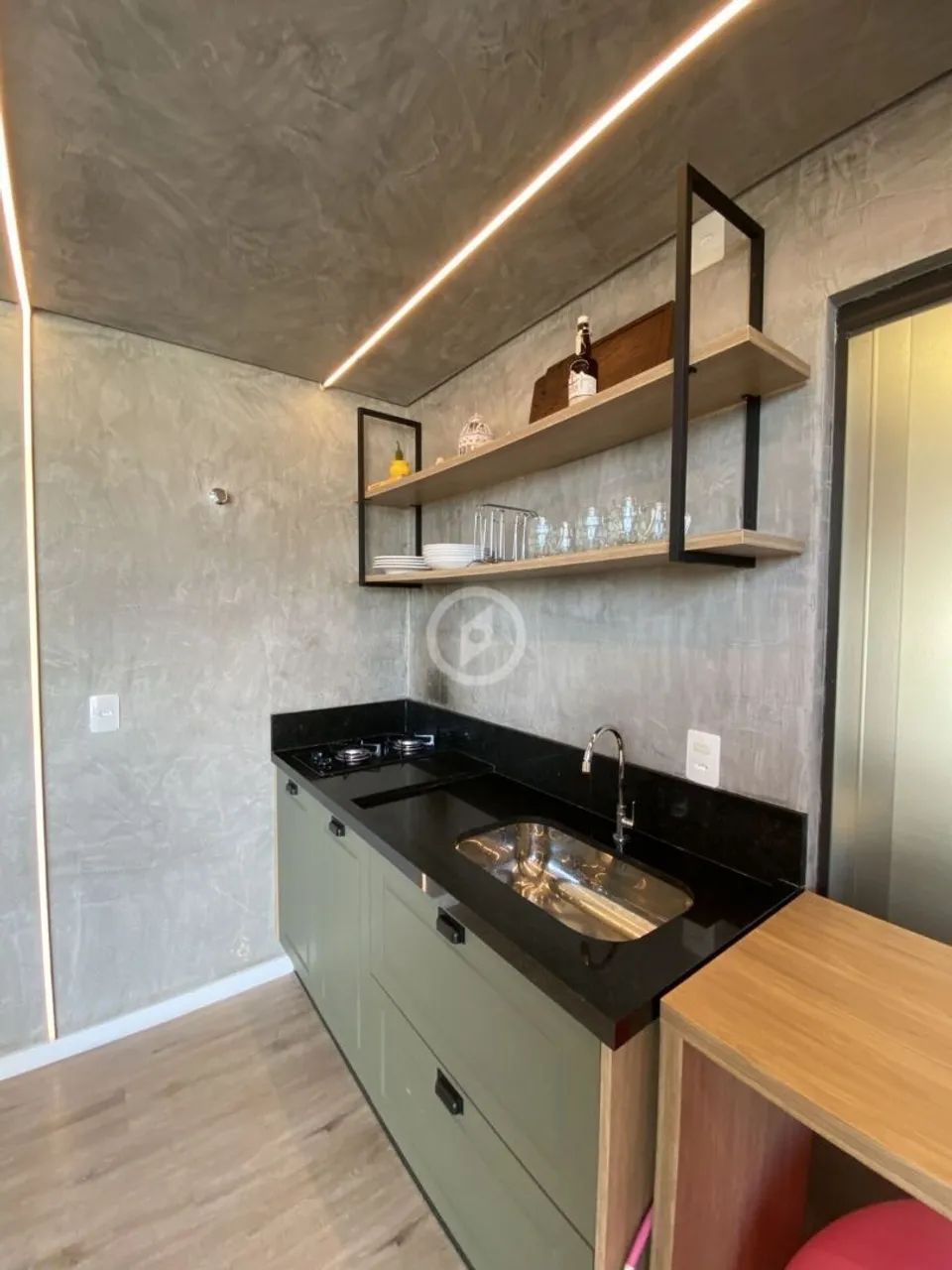 LINDA CASA TODA MOBILIADA E CLIMATIZADA  - Foto 2