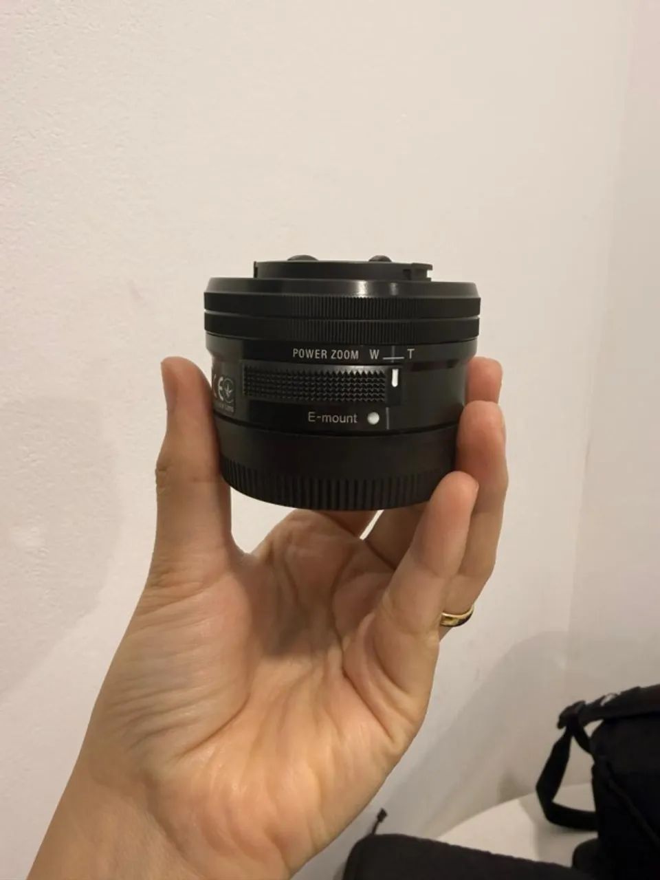 Sony 16-50mm f/3.5-5.6 OSS - Lente do Kit ZV-E10 - Foto 4