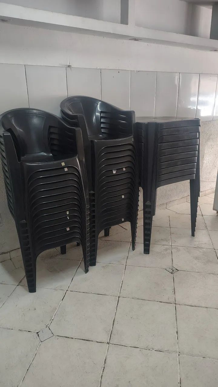 Mesas e Cadeiras - Foto 2