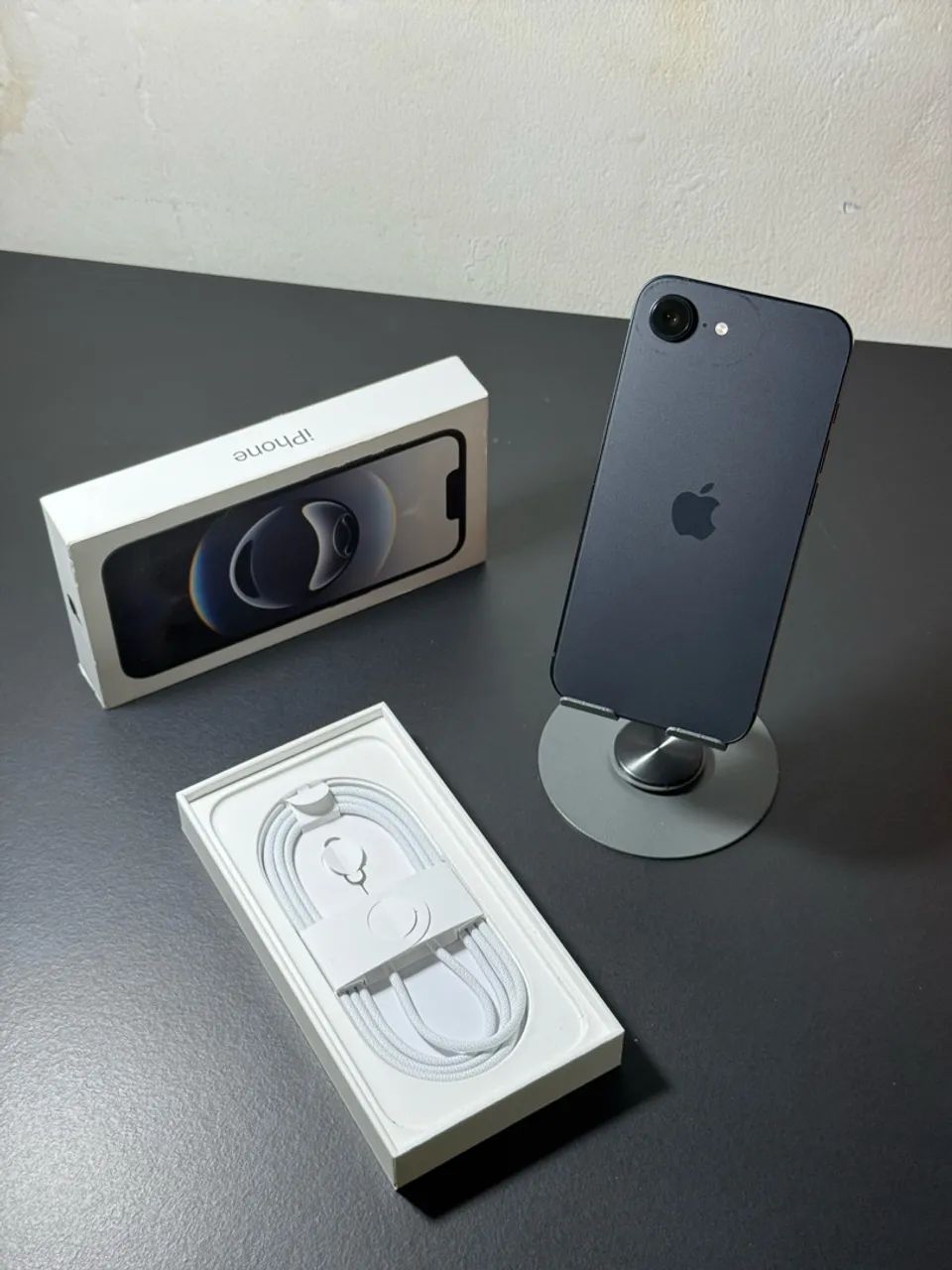 Celular Iphone 16e - 128gb - Preto - Foto 3