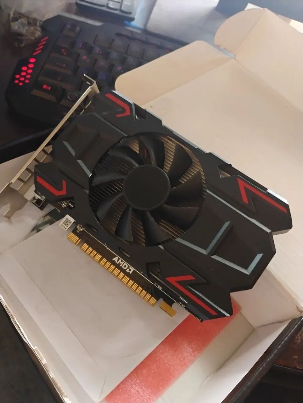 Placa de vídeo AMD HD 6770  - Foto 2