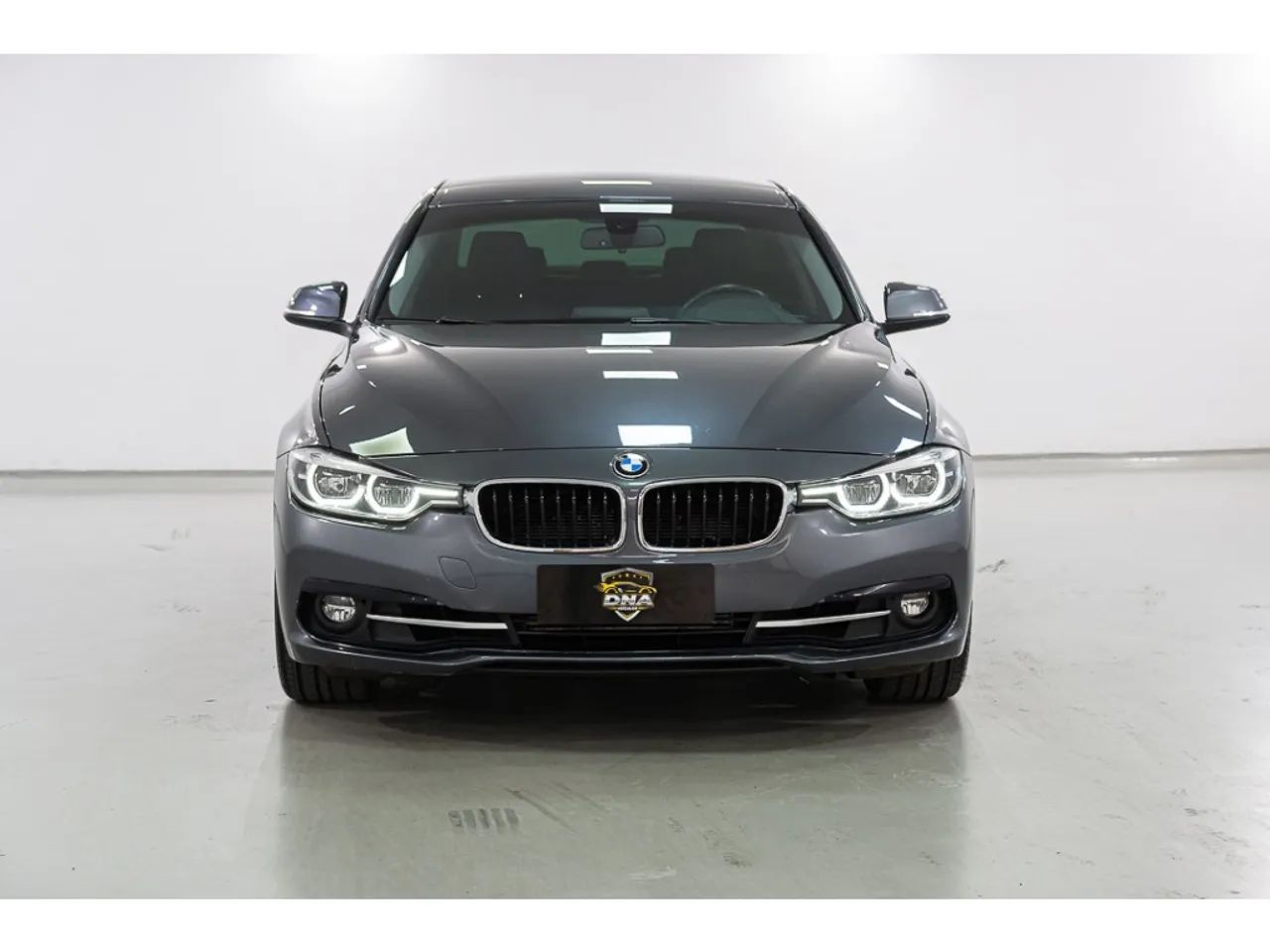 BMW 320I 2016 - Foto 2