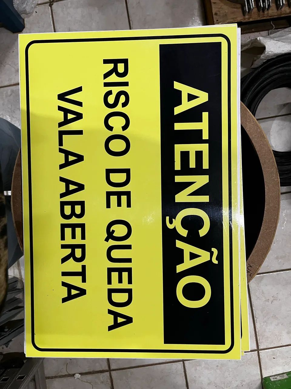 Placa de segurança do trabalho - 60x40cm - Foto 2