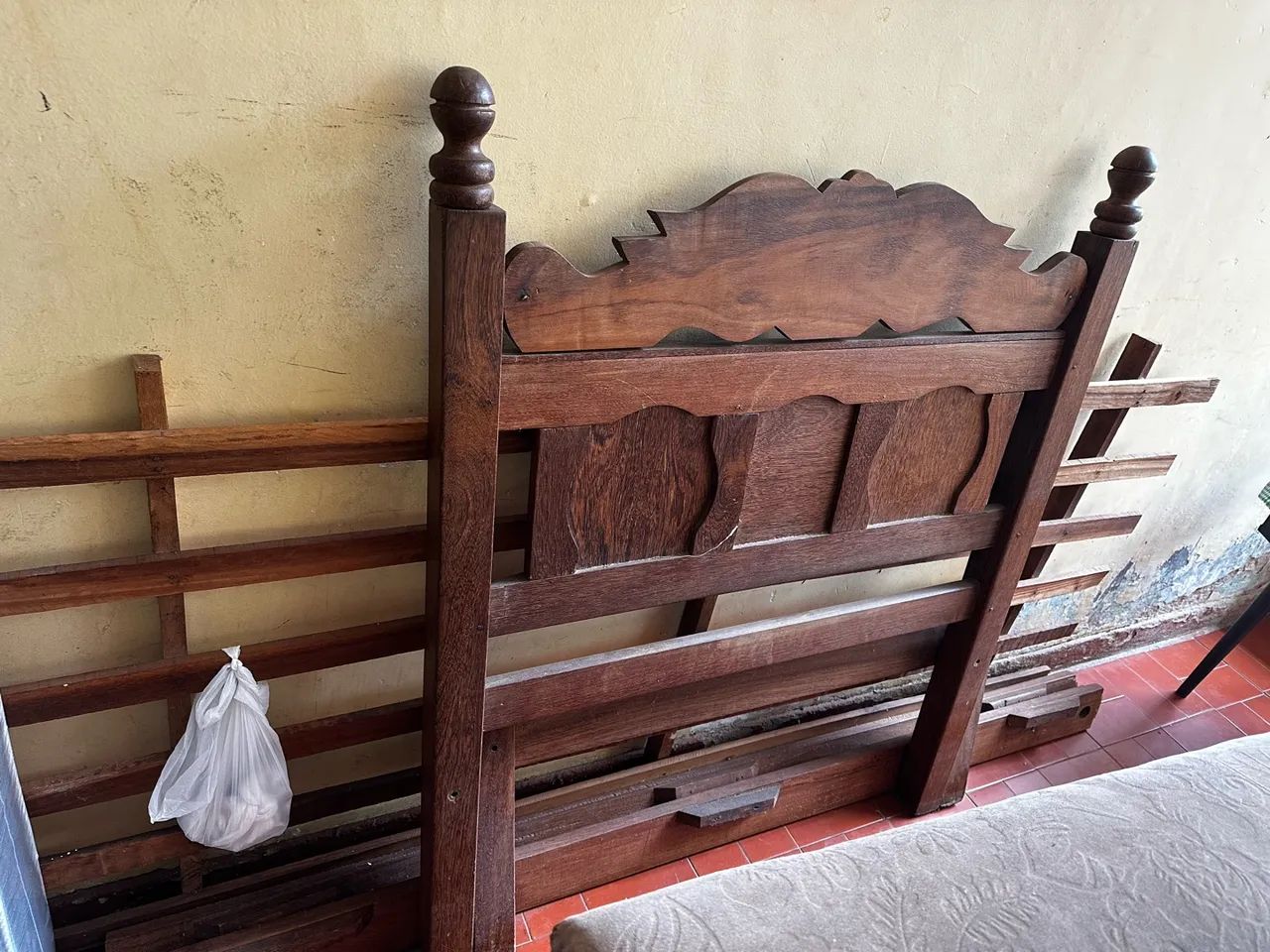 Cama