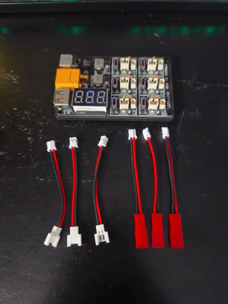 Carregador 6in1 1S para drone fpv - Foto 2