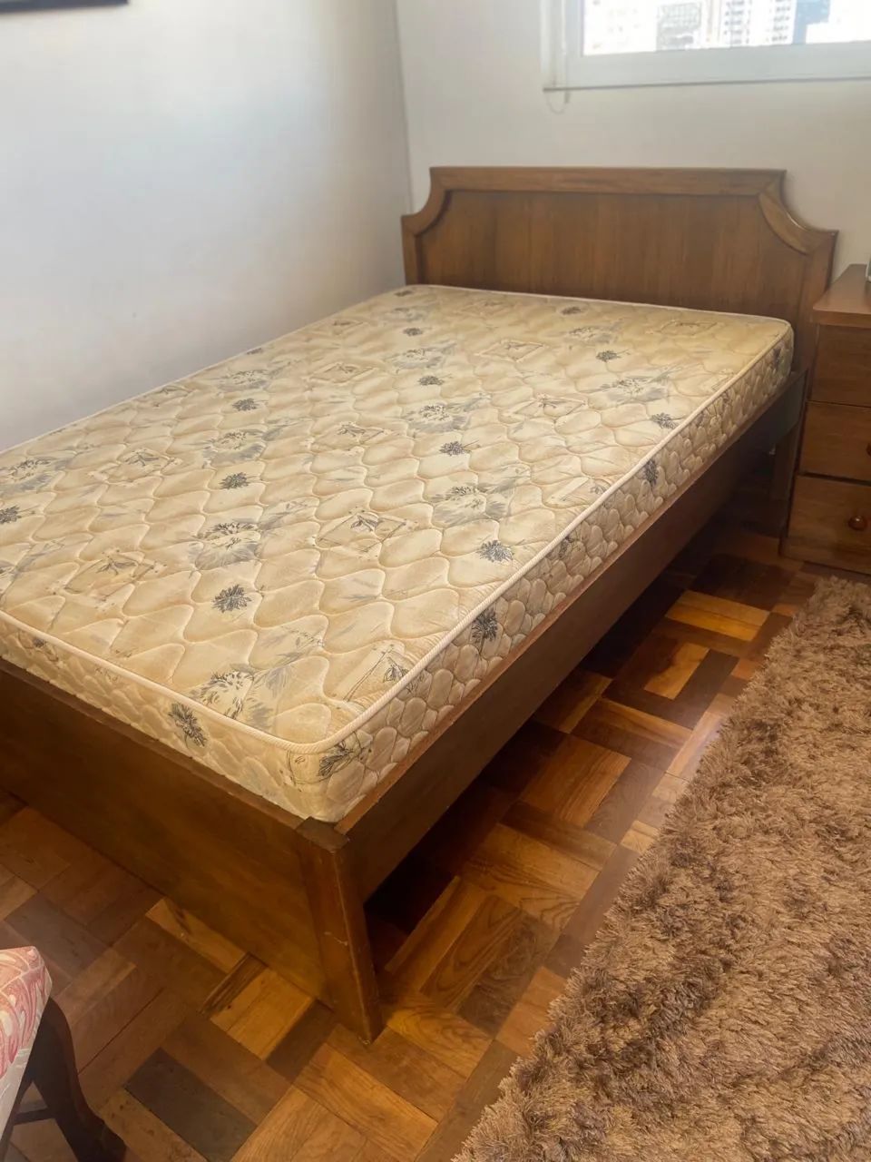 Cama casal madeira com colchão e colcha  - Foto 2