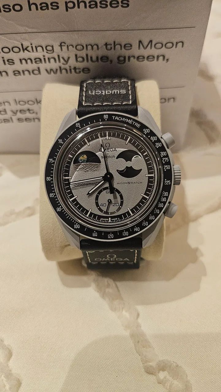 OMEGA X Swatch - Misson to Earthphase - Foto 2