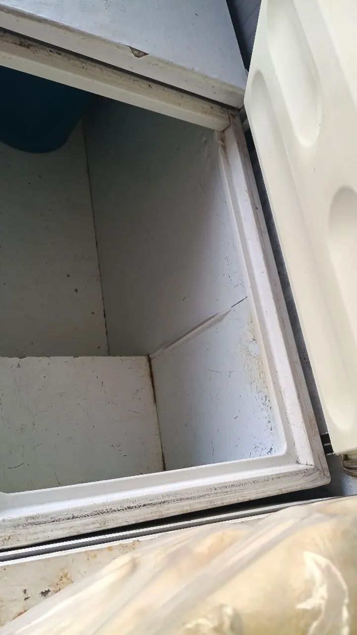 Freezer usado, funciona normal nunca deu problema  - Foto 5