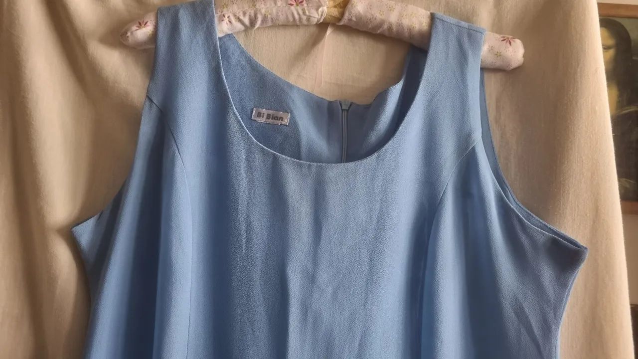 Vestido azul-claro tubiinho 46