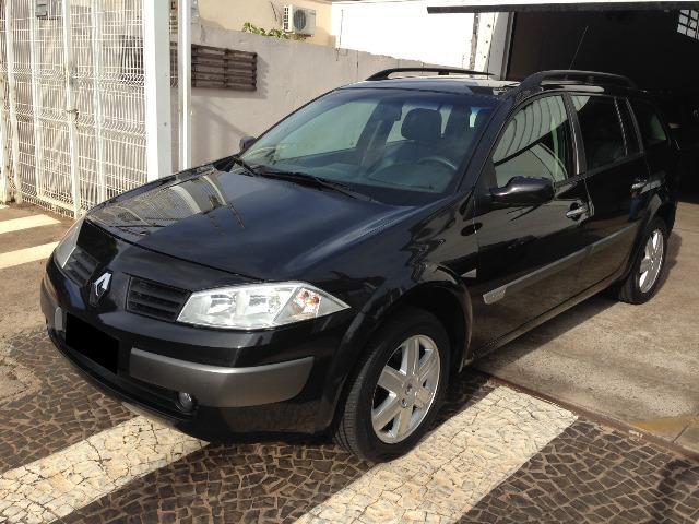Renault Megane 2.0 Grand Tour Raridade!!!! - Foto 2