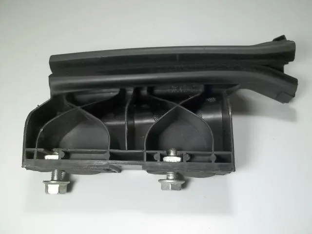 Guia Do Vidro Da Porta Dianteira Direita Peugeot 208