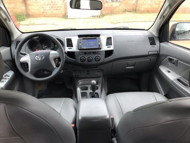 Hilux SRV 2.7 Flex Automática 2013 - Foto 6