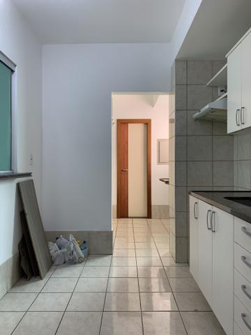 Vende-se Excelente Apartamento Semi-mobiliado no Eldorado Park - Foto 3