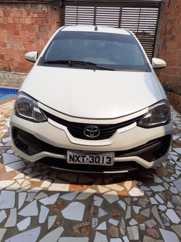 Ótimo Carro Etios Toyota Sedan 17/18 completo 42Mil$ - Foto 2