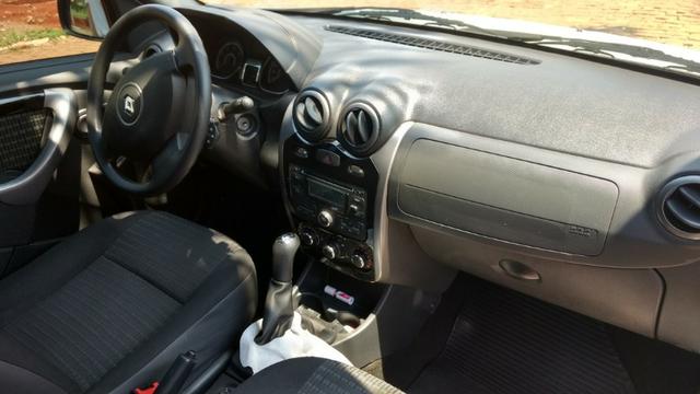 Sandero Privilége Hi-Flex 1.6 8V 5p - Foto 4