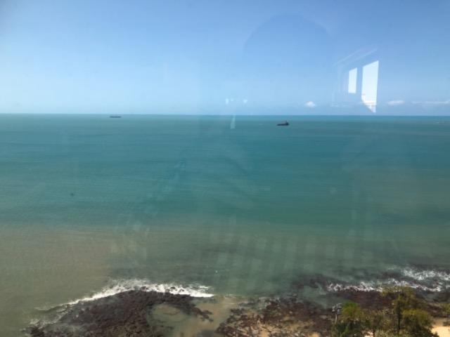 PX: Beira mar , duas suítes com vista frontal mar - Foto 12