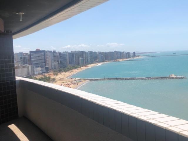 PX: Beira mar , duas suítes com vista frontal mar