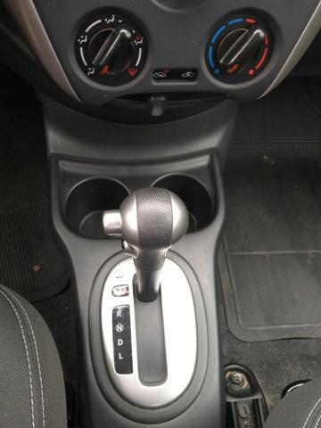 Nissan Versa SV 1.6 16V Flexstart 4P AUT. 2017/2018 - Foto 10