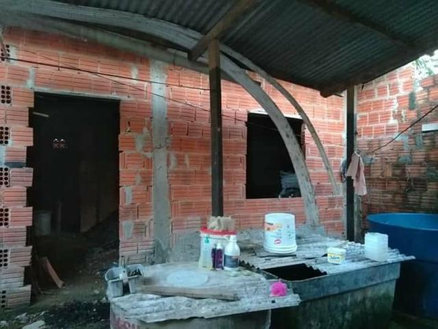 Casa, dois apartamentos e laje em construção - Foto 8