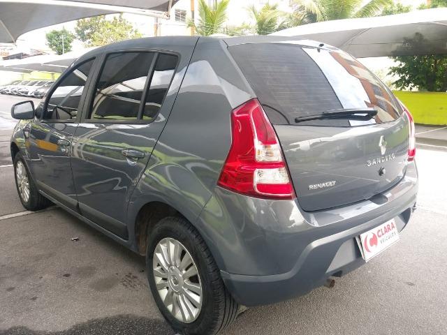 Renault Sandero Privilege 1.6 automático 2013 - Foto 5
