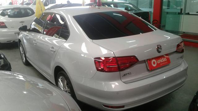 Jetta highline 2.0 tsi apenas 3 mil km - Foto 3