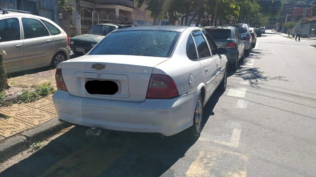 VECTRA BRANCO ANO 2000
