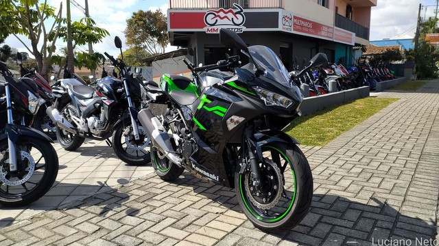 KAWASAKI NINJA 400 EBONY ABS 2020