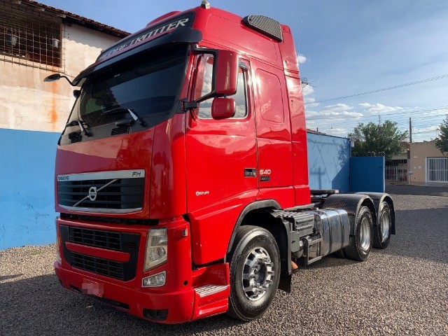 VOLVO FH540 6X4 ANO 2014 AUTOMATICO