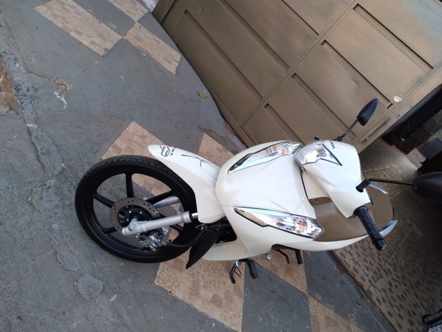 VENDO HONDA BIZ