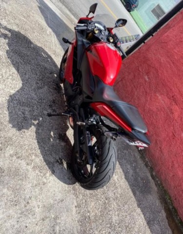 HONDA CBR 600