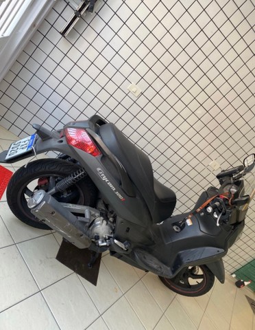 DAFRA CITYCOM 300 I REVISADA