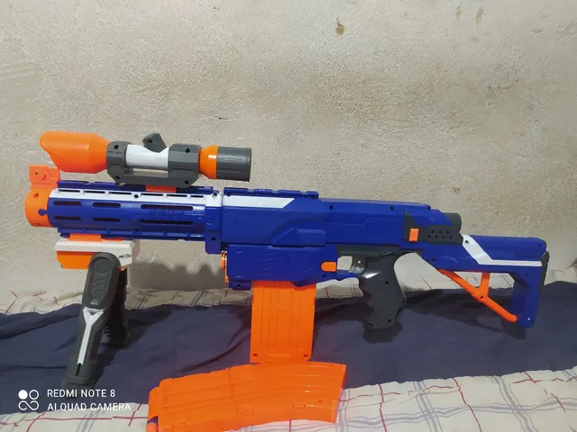 NERF - Grande arma de brinquedo . Funcionando. Med.: 43 X 16 cm . PREÇO NA