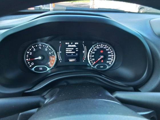 JEEP RENEGADE RENEGADE LONGITUDE 1.8 4X2 FLEX 16V AUT. - Foto 2