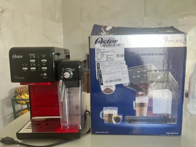 Máquina de Café Oster Prima Latte em segunda mão durante 50 EUR em