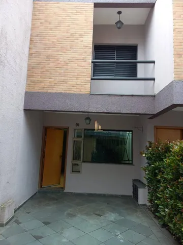 Sobrado à venda na Vila Santa Clara (Zona Leste) em Condomínio fechado com 2 dormitórios,